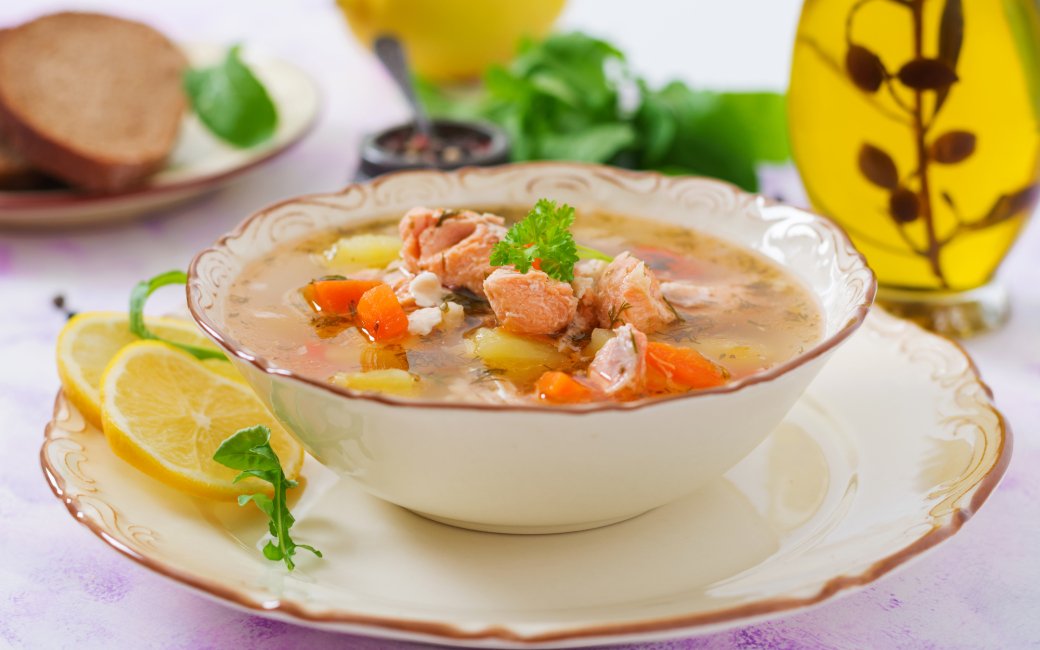 Юшка з лосося з пшоном - рецепт