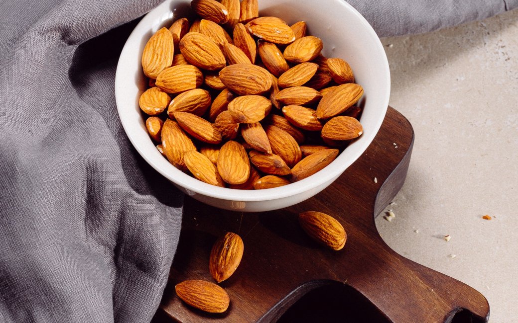 Горіхи мигдаль