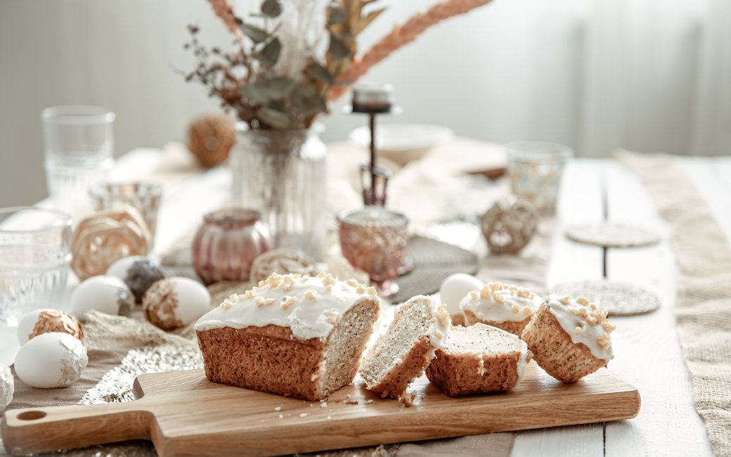 Декор стола на Великдень