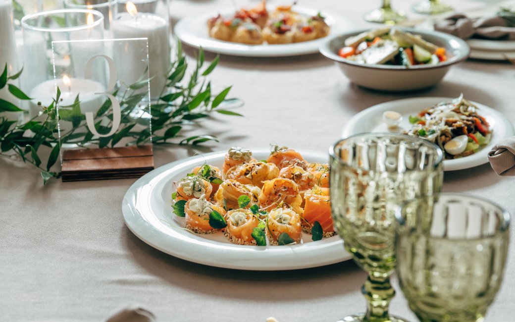 Новорічний стіл