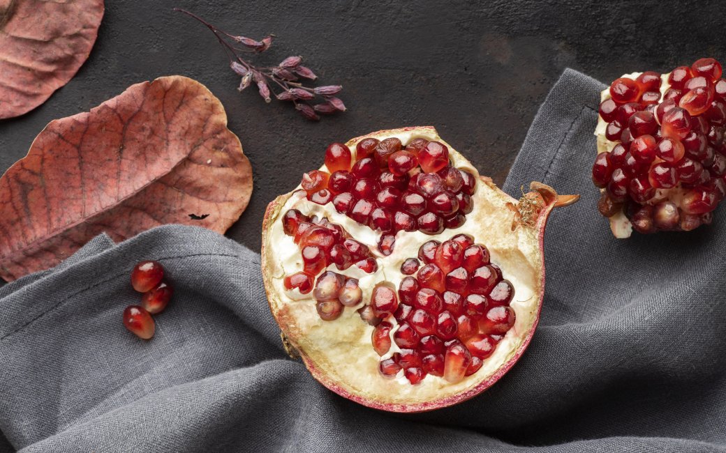 Як гранат підтримує наш організм