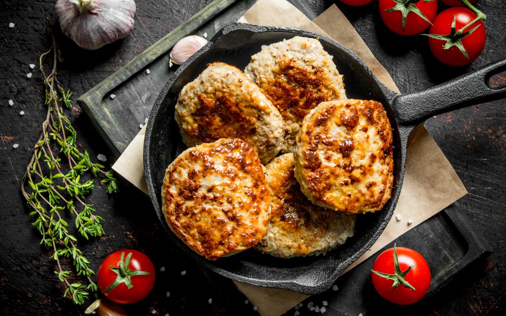 Рублені курячі відбивні - простий рецепт