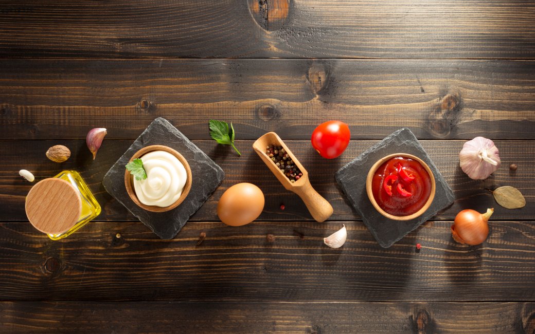 Соуси, яйце, овочі