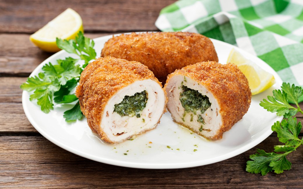 Котлета по-київськи