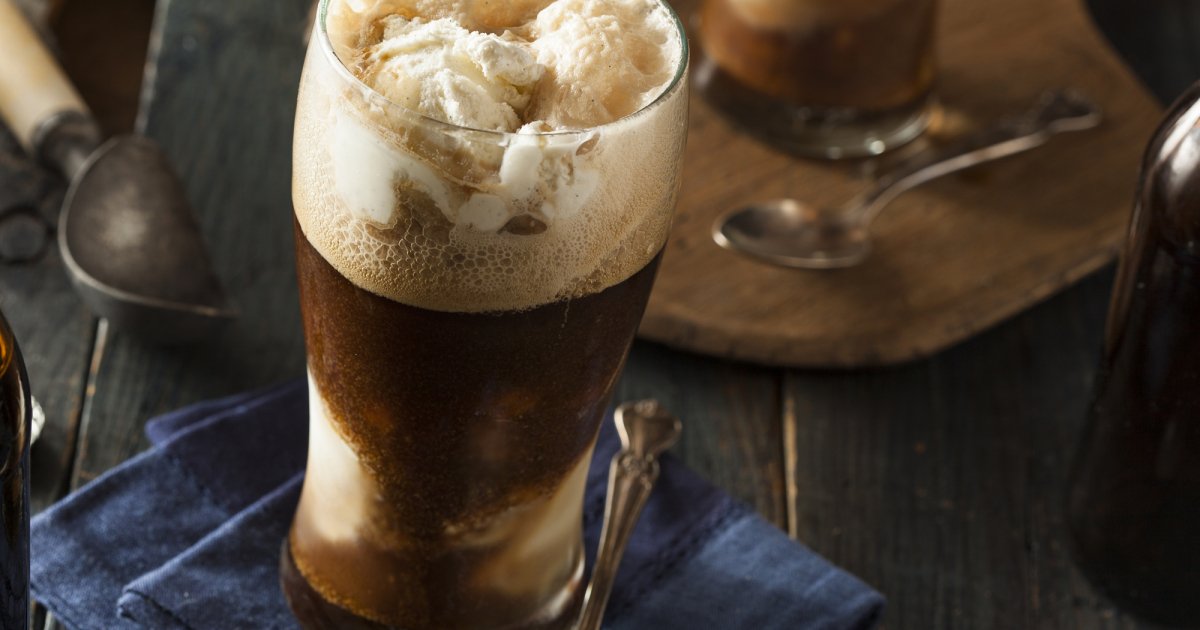 Коктейль Porter Float — літній мікс пива й морозива