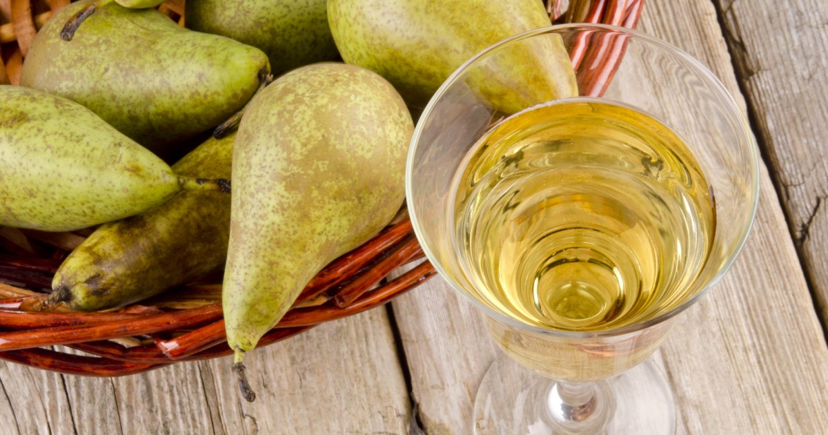 Грушевый алкогольный напиток: рецепты вина из груш в домашних условиях