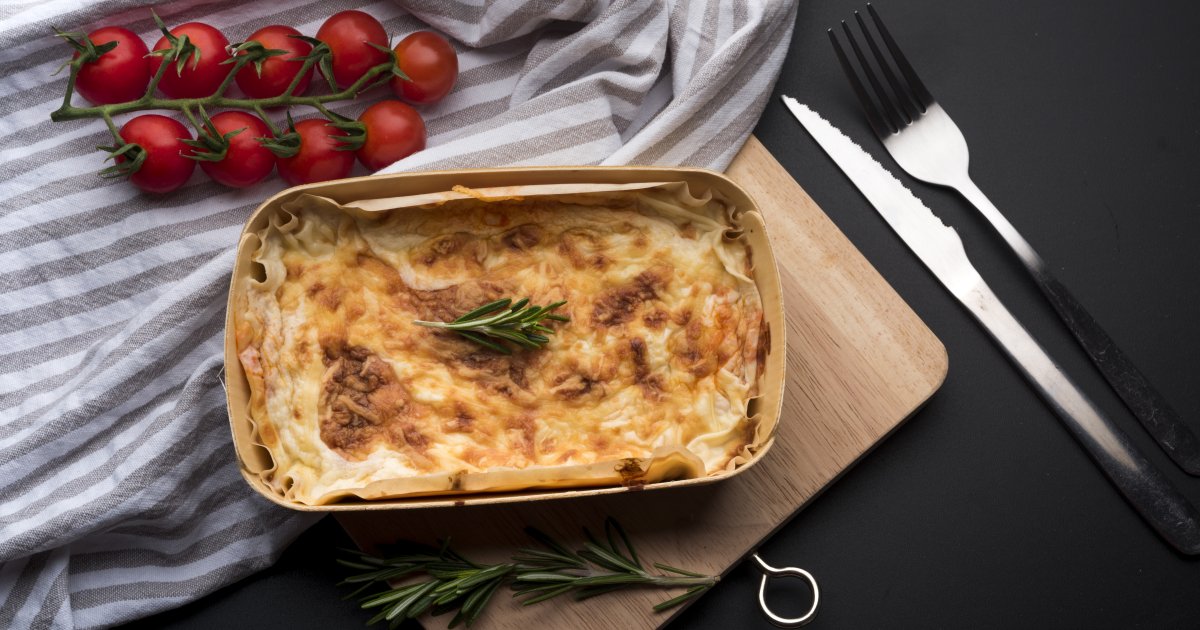 Запіканка з куркою, картоплею та печерицями: недорого, красиво, просто