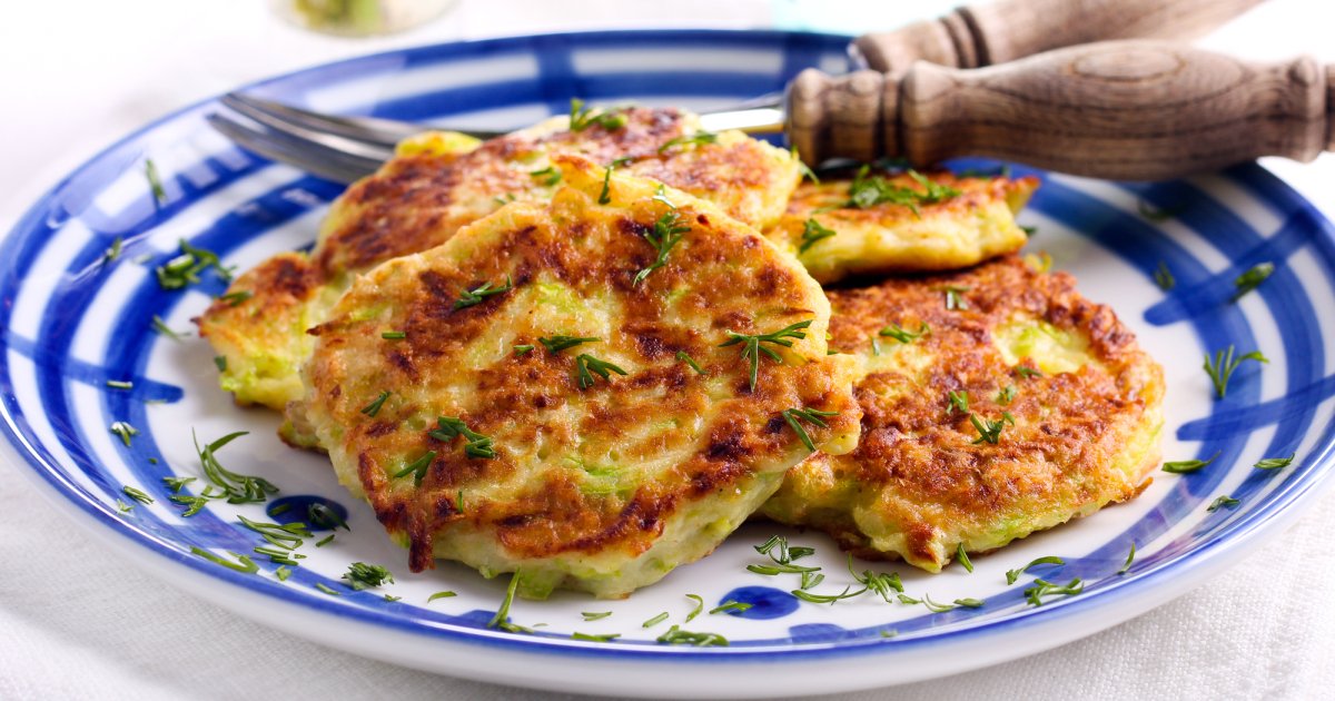 Кабачкові оладки з фетою