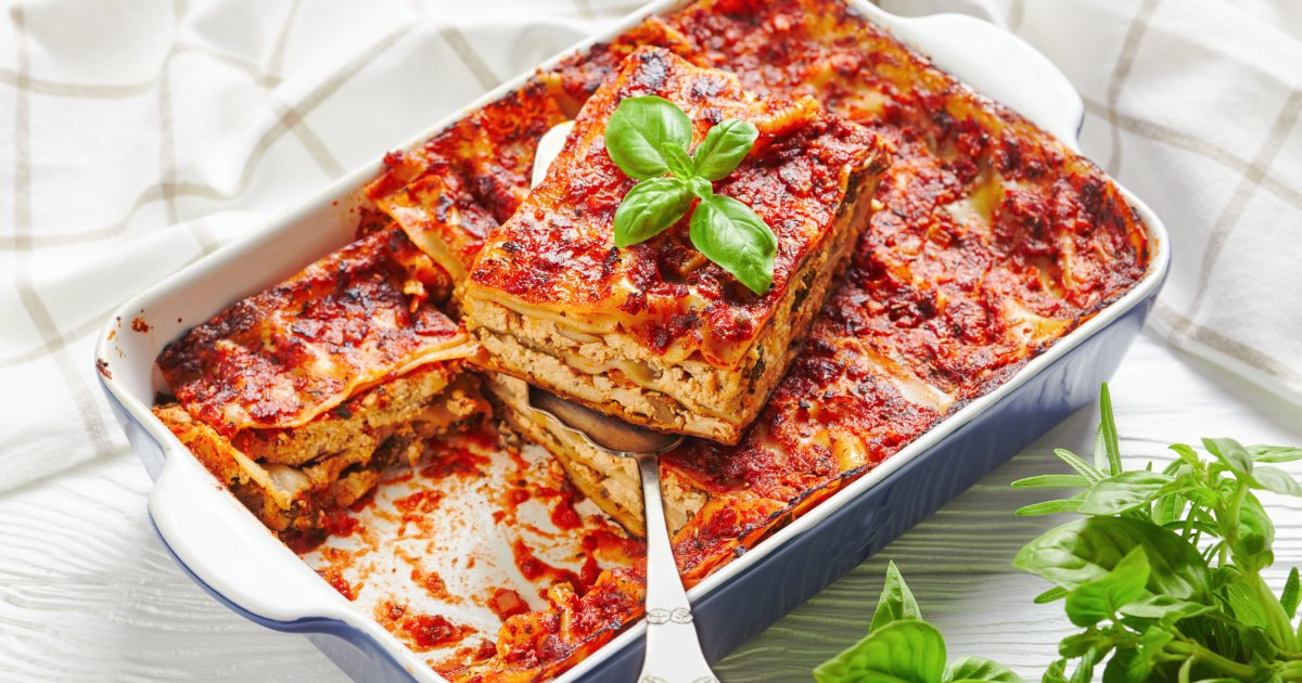 Веганська лазанья з тофу та овочами