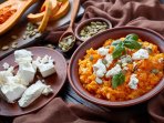 Кускус з гарбузовим пюре і фетою