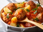Рагу з фрикадельками