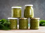 Аджика з зеленого перцю з горіхами