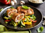 Куряча грудка, фарширована грибами