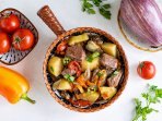 Чанахи з яловичиною і овочами