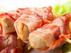 Курячий шашлик у беконі