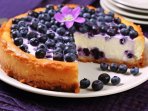Очень вкусный творожный пирог с черникой — рецепт на разрыхлителе (видео)