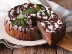 Кабачковий пиріг зі сливами