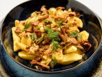 Корисний рецепт картоплі з лисичками