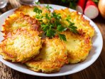Деруни з крабовими паличками