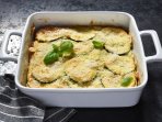 Запечений шпинат з кабачками