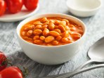 Квасоля в соусі з помідорів чері