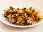 Капуста з курячими шлунками