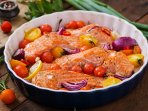 Лосось із запеченими овочами