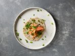 норвезькі картопляні коржики з лососем