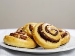 Булочки із шоколадом в аерогрилі