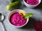 Простий салат з буряку, хрону і йогурту