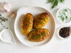 Молода картопля-гармошка
