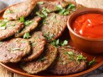 Оладки з фаршу та кабачків