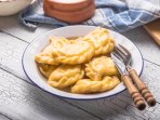 Вареники з яблуками та корицею