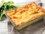 Лазанья з копченою грудинкою і капустою