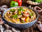 Цільнозернові спагеті з куркою