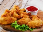 курячі крильця на сковороді