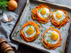 Запечені морквяні кошики з яйцем