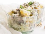 Салат з куркою і грибами