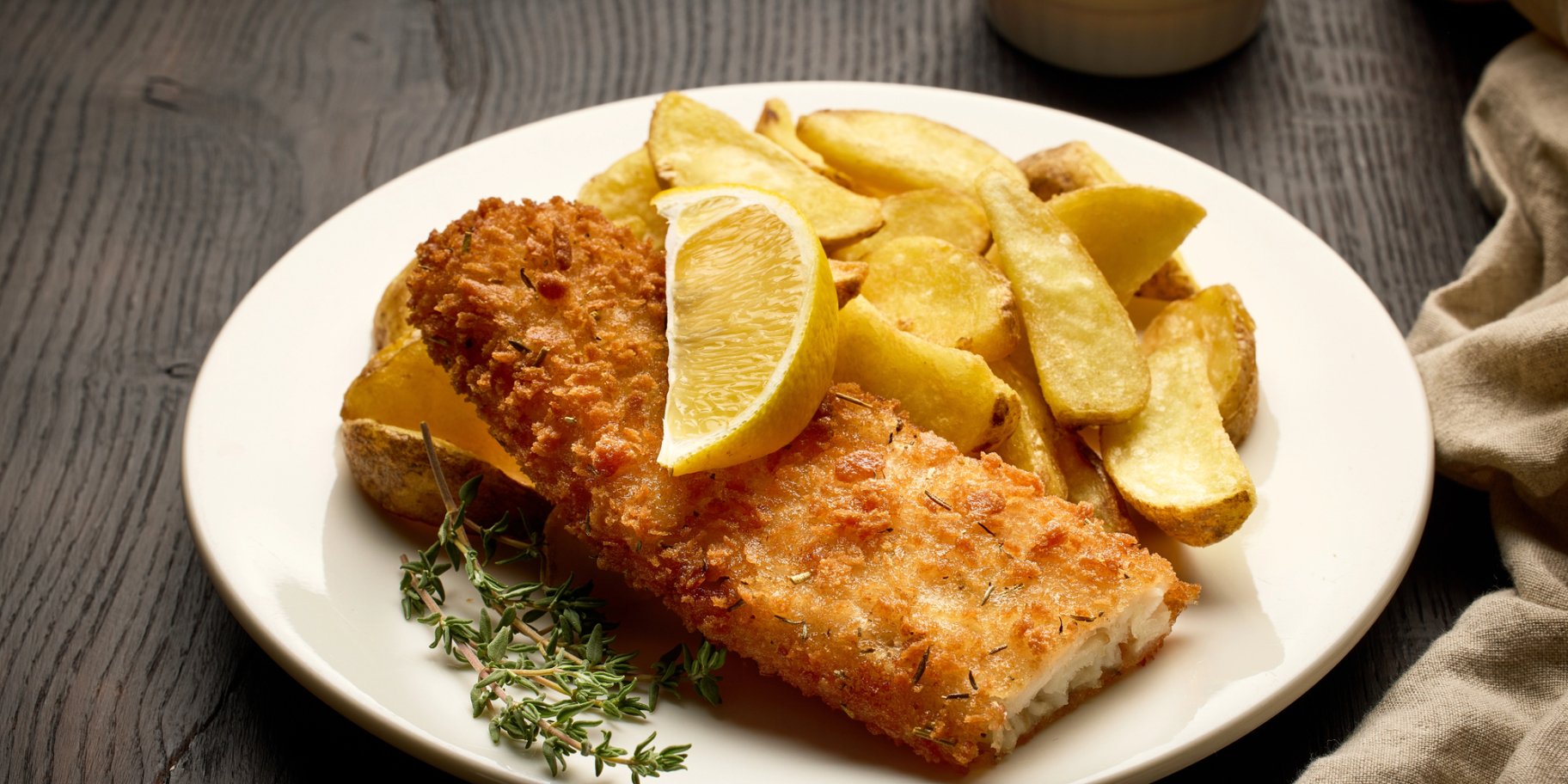 Запечене рибне філе з вівсяно-сирною скоринкою