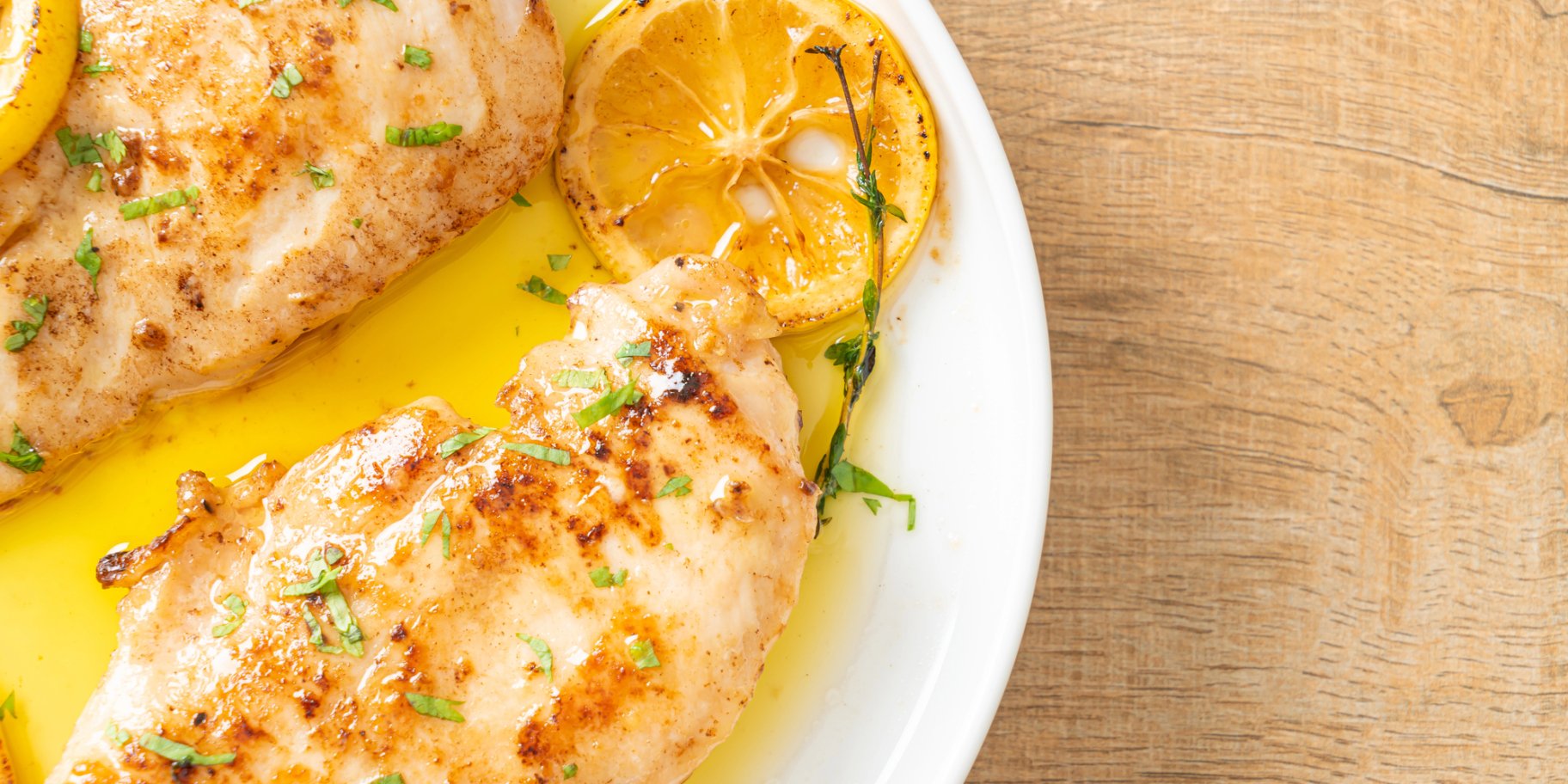 Курка у вершково-сирному соусі