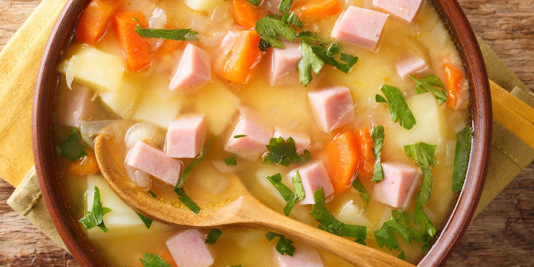 Суп з великодніх залишків