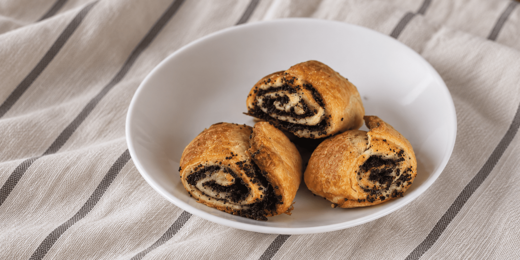 Булочки з маком