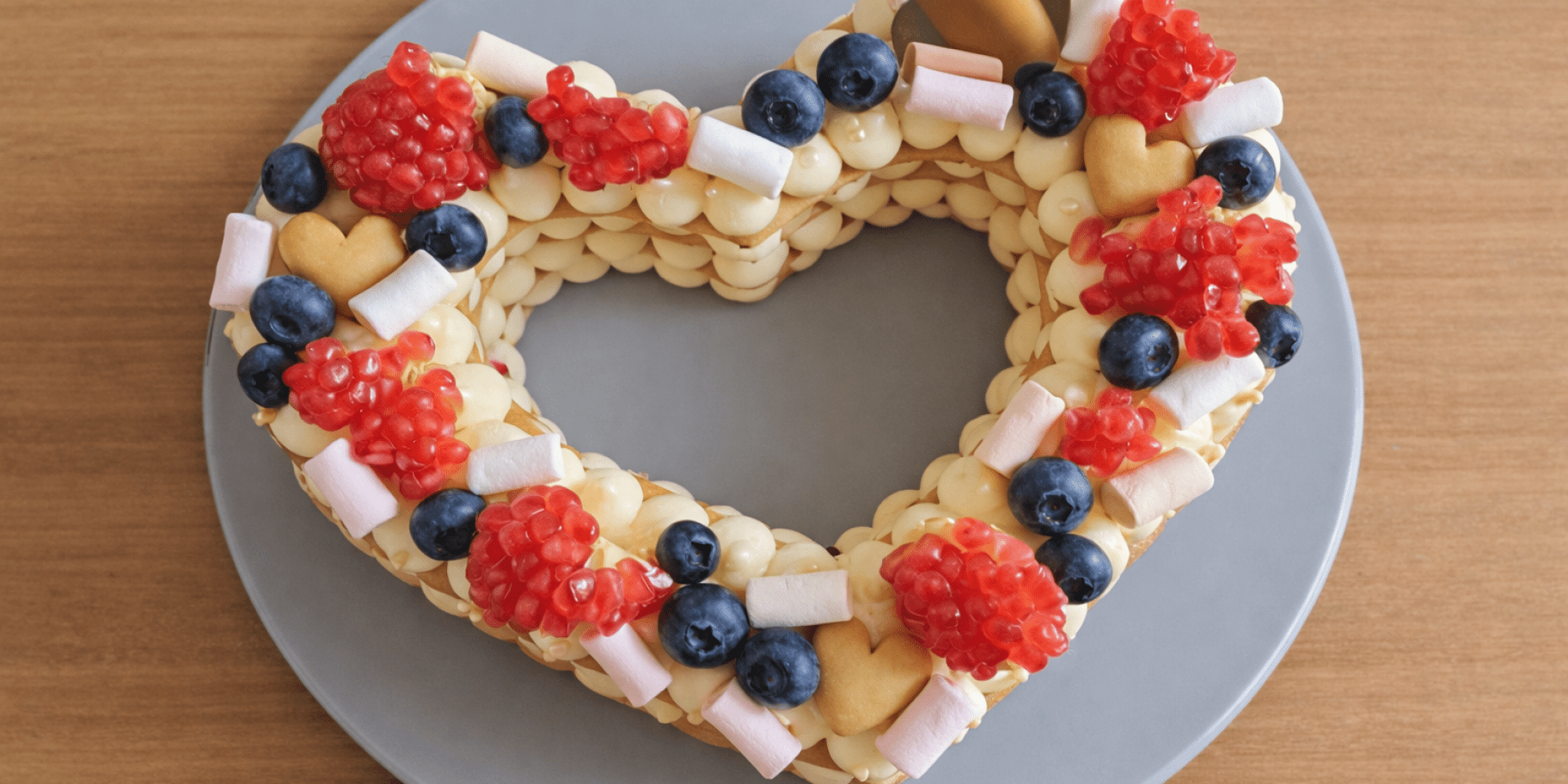 Медівник з конфітюром