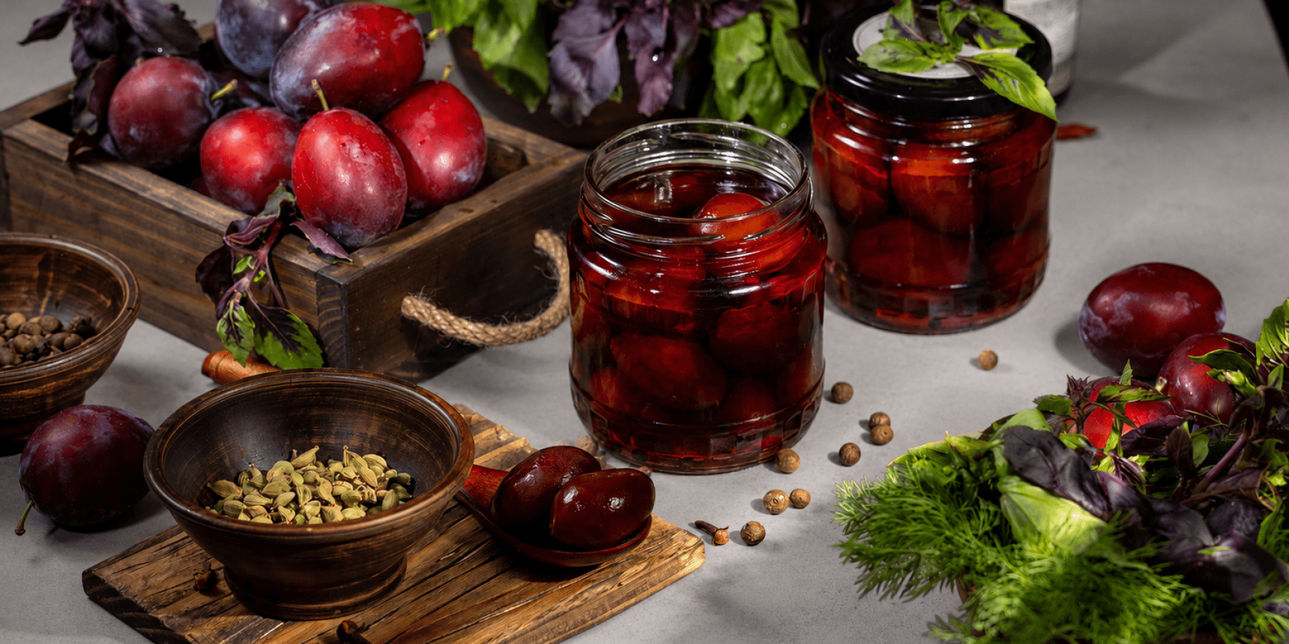 Мариновані сливи