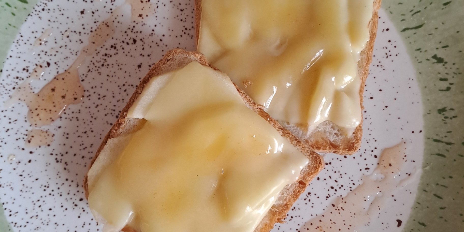Канапки з яблуками
