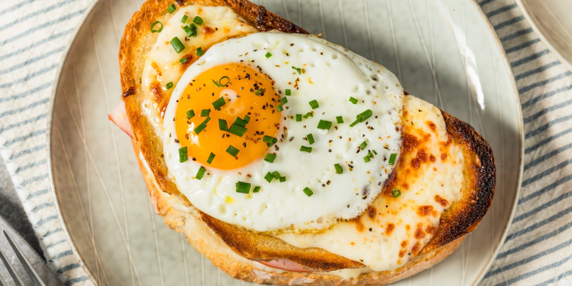 Яйця з медом