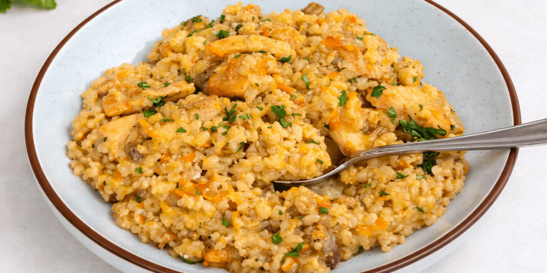 Перлова каша з куркою