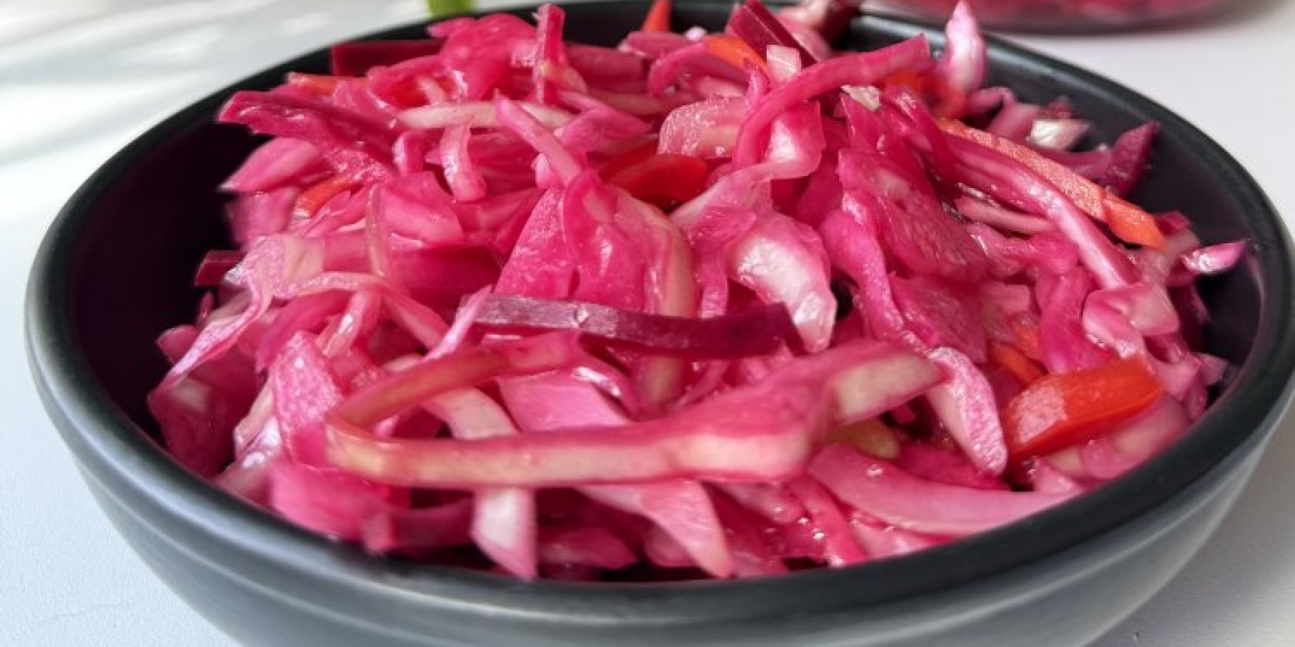 Маринована капуста з овочами Маринована капуста з овочами