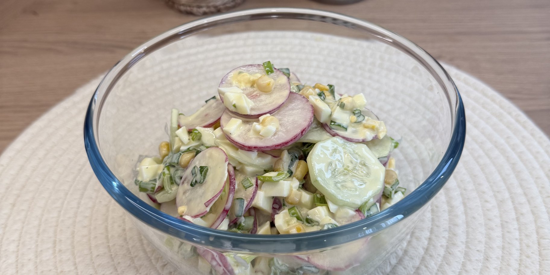 Весняний салат