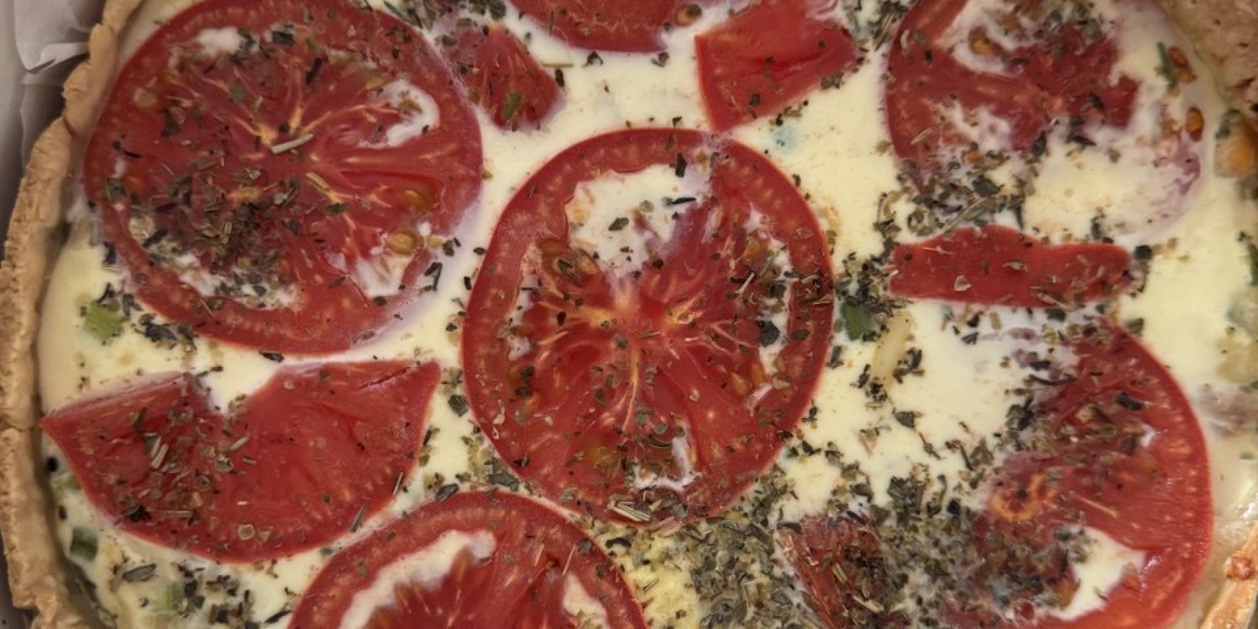 Кіш із тунця та сиру